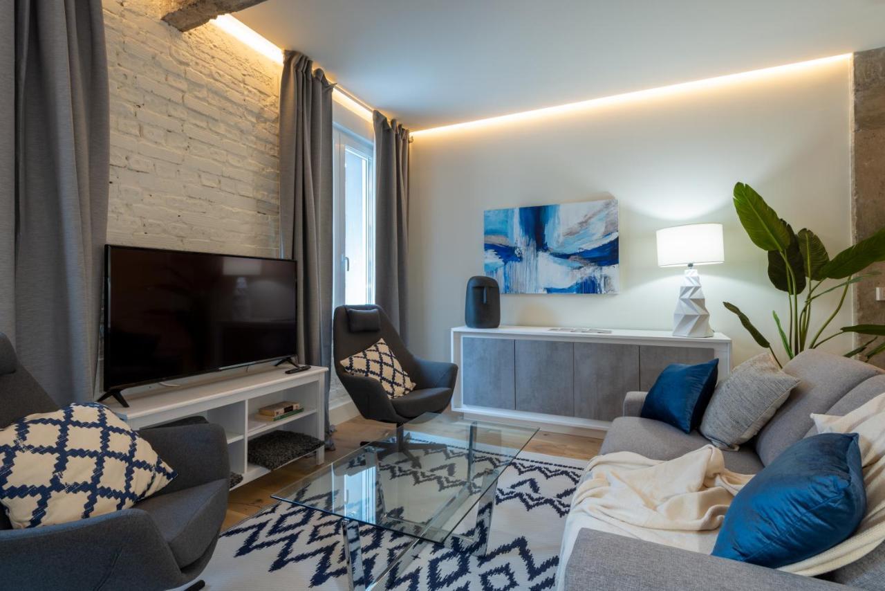 Alhondiga By Staynnapartments Bilbao Luaran gambar