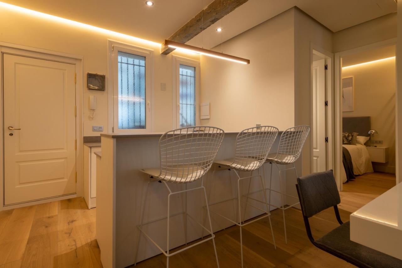 Alhondiga By Staynnapartments Bilbao Luaran gambar
