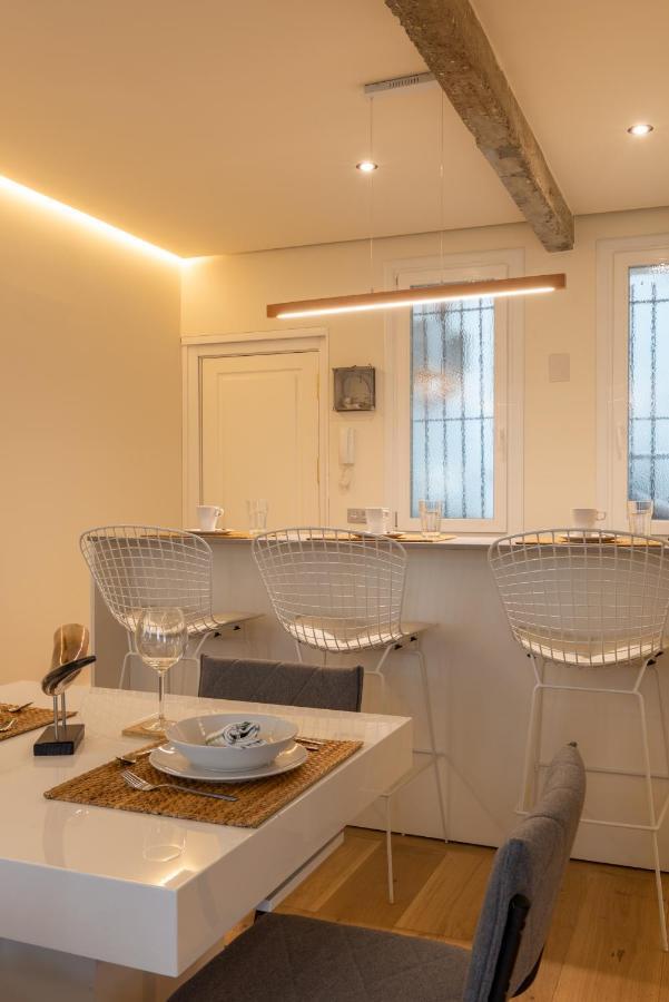 Alhondiga By Staynnapartments Bilbao Luaran gambar