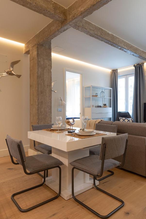 Alhondiga By Staynnapartments Bilbao Luaran gambar