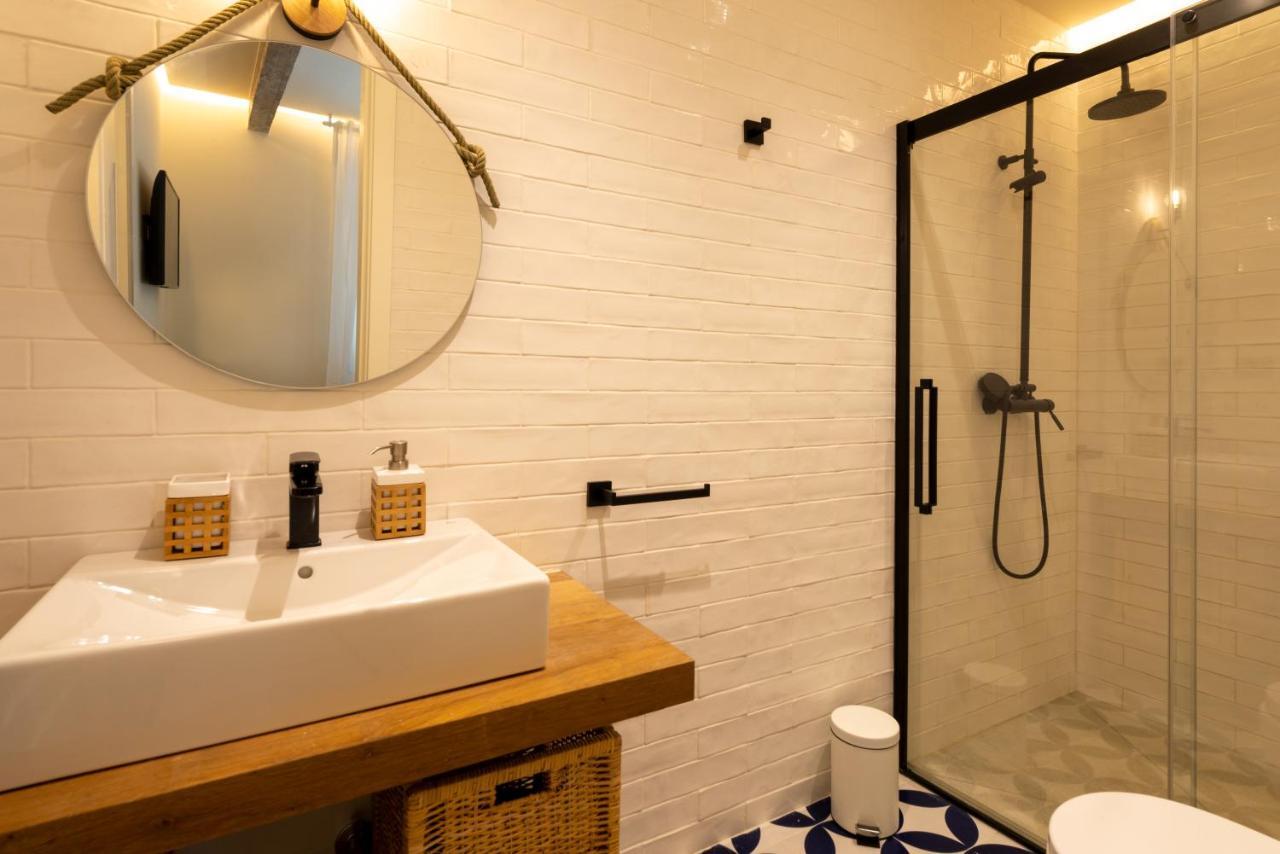 Alhondiga By Staynnapartments Bilbao Luaran gambar
